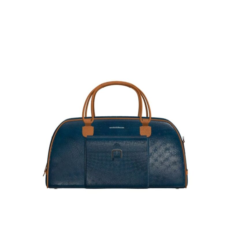 Front view of model Pebble Beach, navy blue and cognac painted full grain laetaher with niqel hardware Golf BespokeShoes