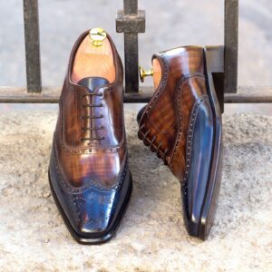 Front view of model Dominick, box calf,crust patina Golf BespokeShoes